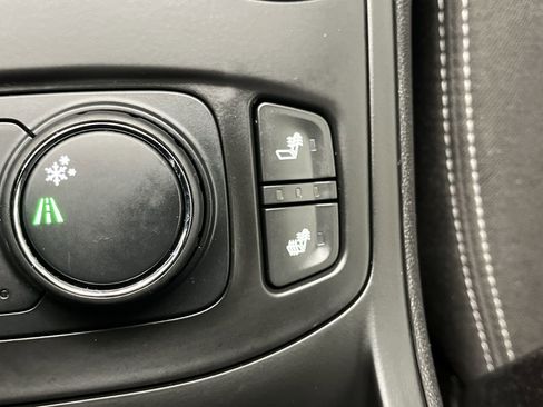 Certified 2023 GMC Terrain SLE w/ Driver Convenience Package image 22