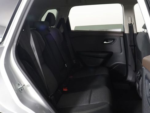 Used 2022 Nissan Rogue SV AWD/4WD image 27