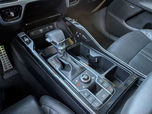 Used 2022 Kia Sorento SX Prestige image 22