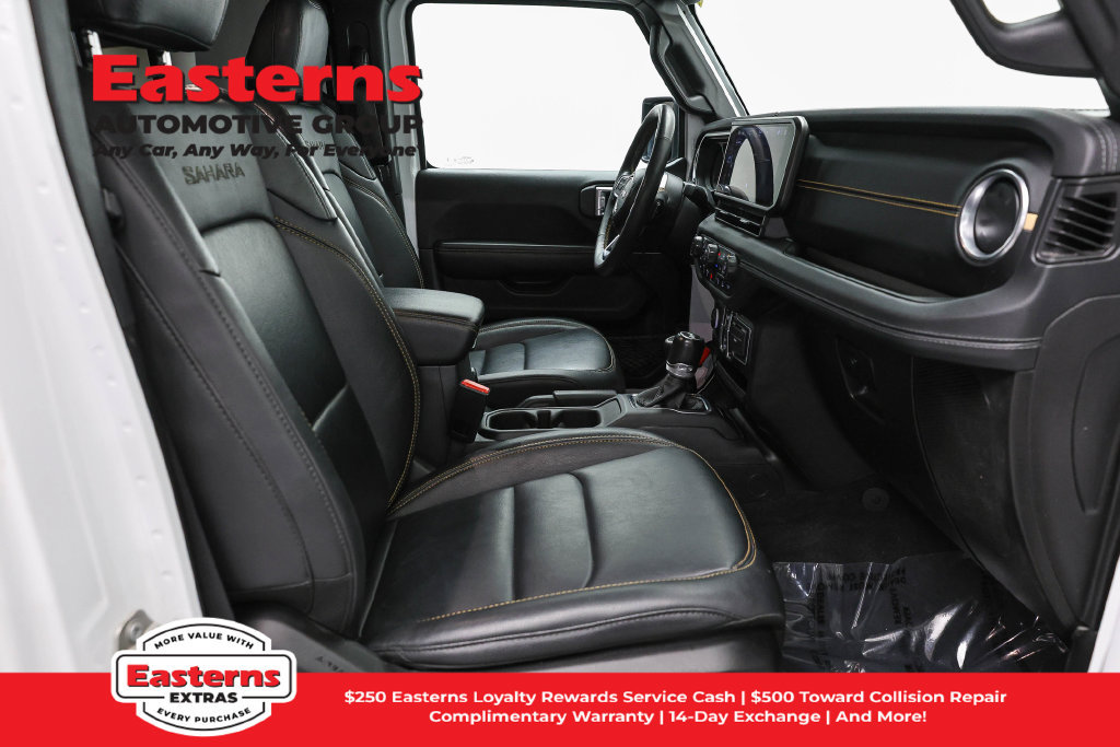 Used 2024 Jeep Wrangler Unlimited Sahara w/ Dual Top Group AWD/4WD image 25