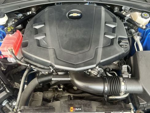 Used 2024 Chevrolet Camaro LT RWD image 13