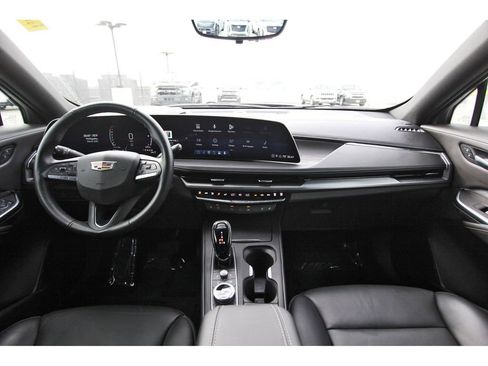 Used 2024 Cadillac XT4 Premium Luxury w/ Active Safety Package image 9