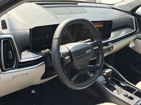 New 2026 Kia Sorento S FWD image 20