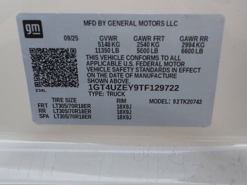 Used 2026 GMC Sierra 2500 AT4X AWD/4WD image 28
