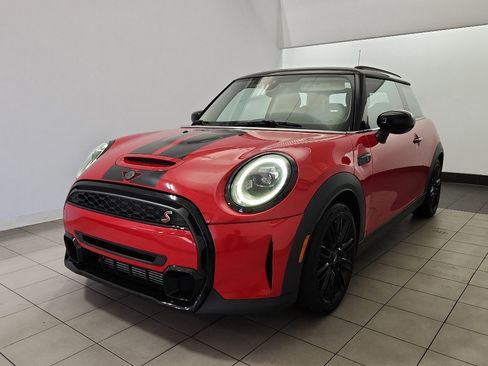Used 2024 MINI Cooper S image 2