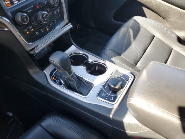 Used 2018 Jeep Grand Cherokee Limited AWD/4WD image 29