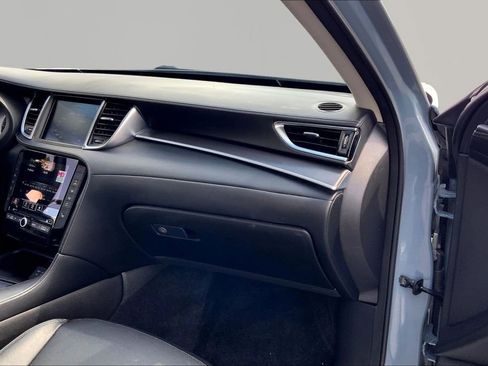 Used 2023 INFINITI QX50 Luxe image 18