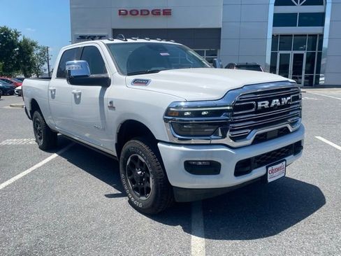 New 2025 RAM 2500 Laramie image 2