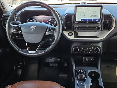 Used 2023 Ford Bronco Sport Heritage Limited image 18