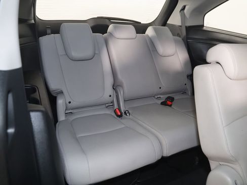 Used 2023 Honda Odyssey EX-L image 14