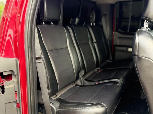 Used 2015 Ford F150 Lariat RWD image 17