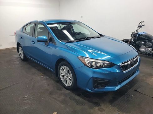 Used 2018 Subaru Impreza 2.0i Premium image 3