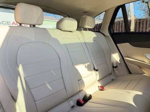 Used 2018 Mercedes-Benz GLC 300 GLC 300 4matic Sport Utility 4 image 27