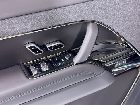 New 2026 Land Rover Range Rover Sport Dynamic SE AWD/4WD image 25