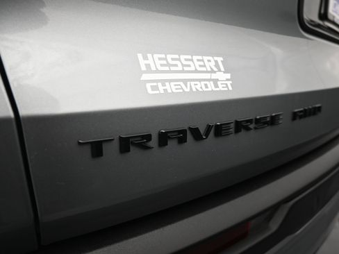 Certified 2024 Chevrolet Traverse Z71 AWD/4WD image 39