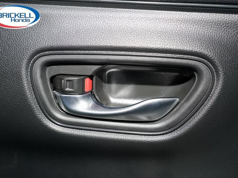 Certified 2024 Honda HR-V Sport image 27