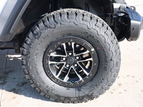 New 2026 Jeep Wrangler Unlimited Rubicon 392 w/ Quick Order Package 27X Moab AWD/4WD image 19