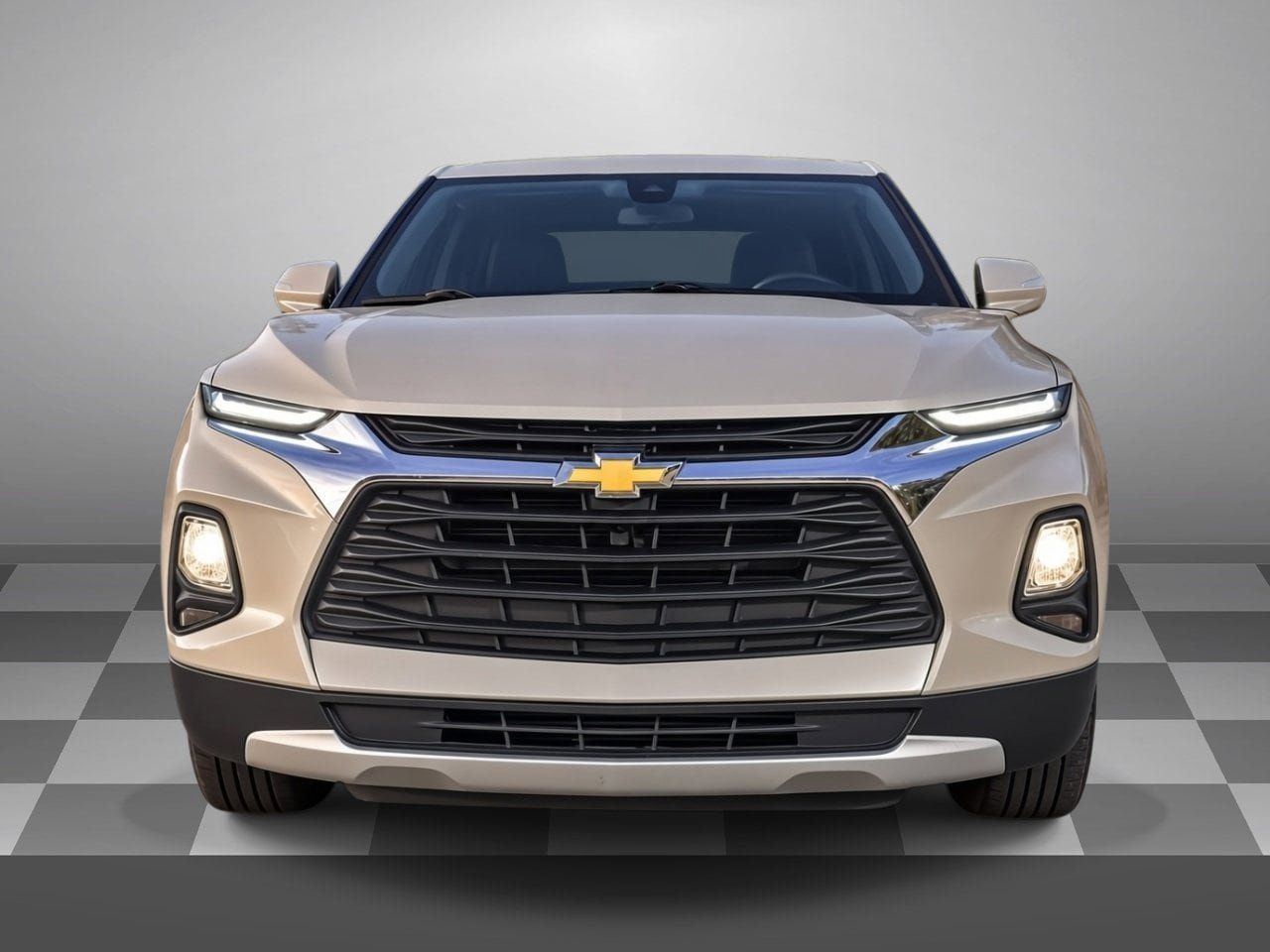 Used 2021 Chevrolet Blazer LT FWD image 2