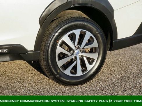 Used 2023 Subaru Outback Premium image 6