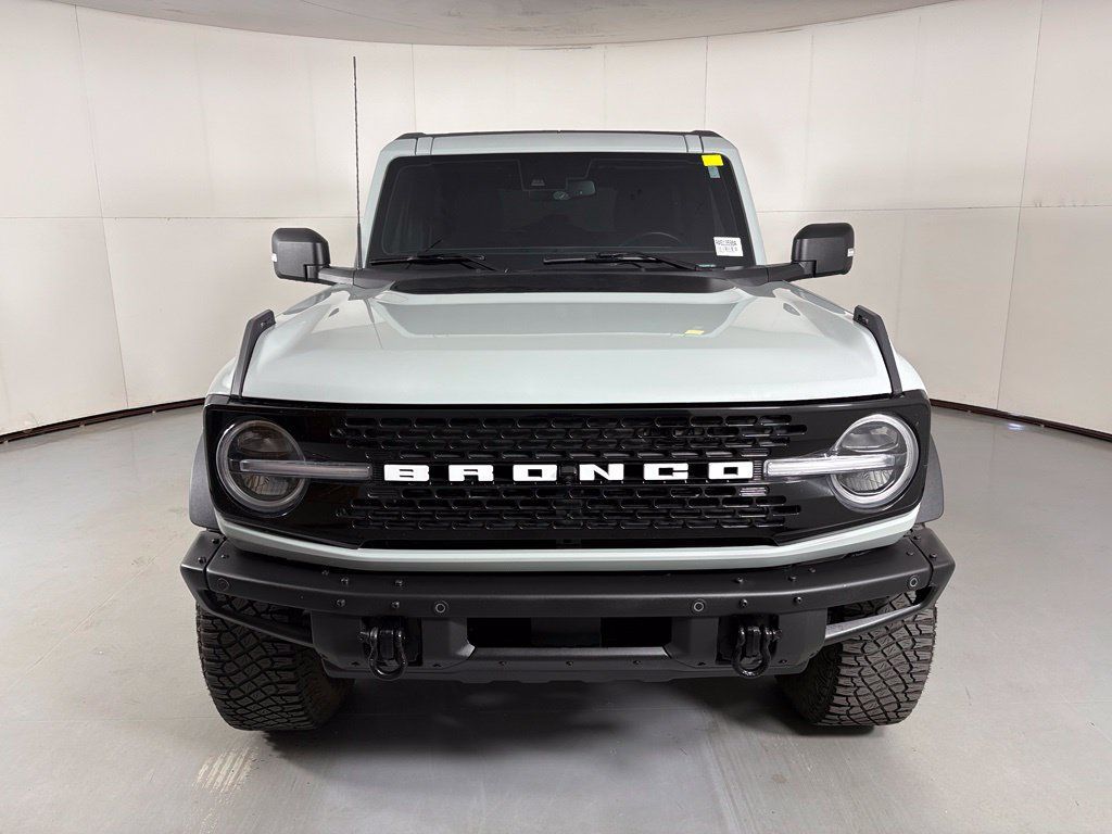 Used 2022 Ford Bronco Wildtrak AWD/4WD image 3