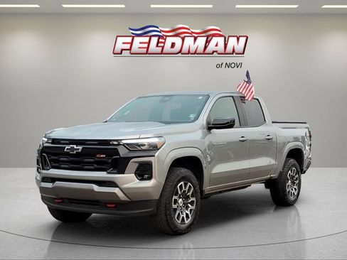 Used 2023 Chevrolet Colorado Z71 w/ Z71 Convenience Package 2 AWD/4WD image 1
