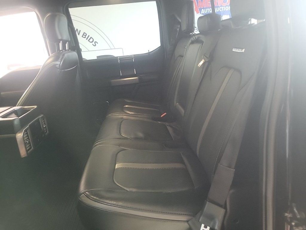 Used 2018 Ford F150 Platinum w/ Equipment Group 701A Luxury AWD/4WD image 4