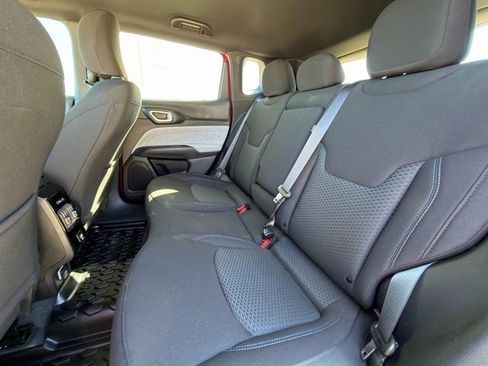 New 2024 Jeep Compass Sport image 21