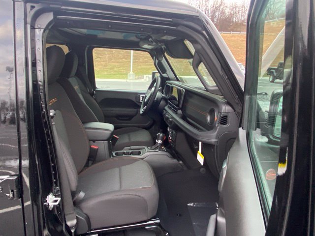 New 2026 Jeep Gladiator Mojave w/ Safety Group AWD/4WD image 27
