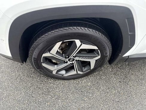 Used 2023 Hyundai Tucson Limited w/ Winter Package image 15