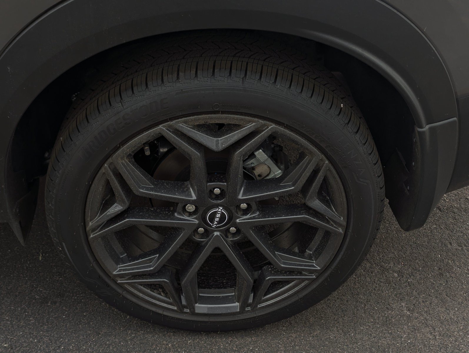 New 2026 Nissan Kicks SR FWD image 7