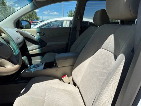 Used 2011 Nissan Murano S AWD/4WD image 3