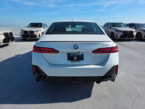 New 2027 BMW 530i w/ M Sport Package RWD image 5