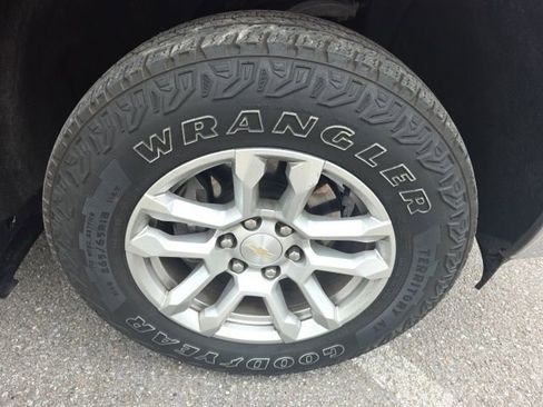 Used 2022 Chevrolet Silverado 1500 LT w/ Protection Package image 44