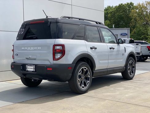 New 2026 Ford Bronco Sport Outer Banks AWD/4WD image 4