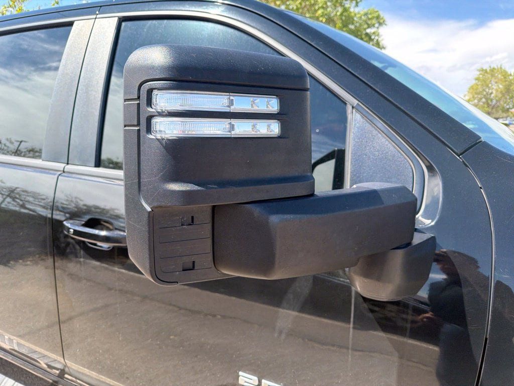 Used 2022 Chevrolet Silverado 2500 LT w/ Convenience Package AWD/4WD image 7