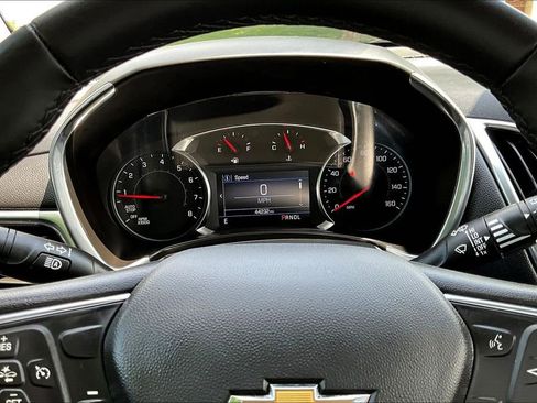 Used 2024 Chevrolet Equinox LT AWD/4WD image 14
