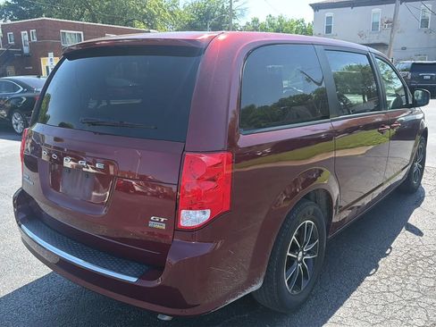 Used 2019 Dodge Grand Caravan GT FWD image 5