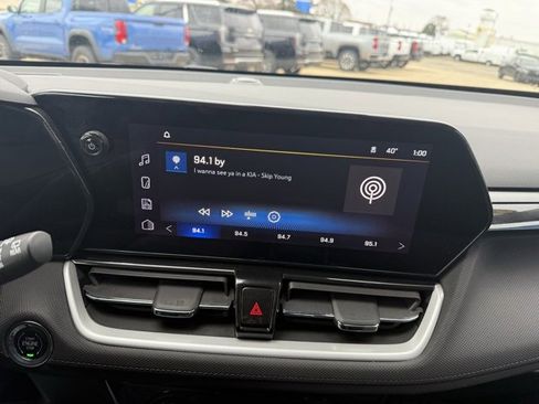 Used 2024 Chevrolet TrailBlazer LT w/ LT Cold Weather Package image 25