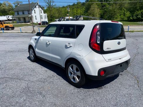 Used 2017 Kia Soul image 8