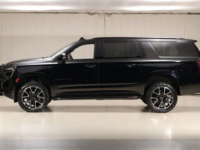 Used 2023 Chevrolet Suburban RST w/ Sport Performance Package