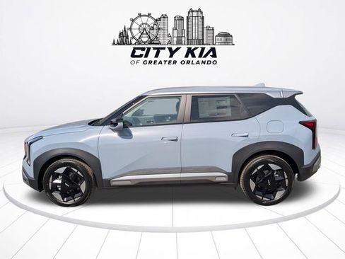 New 2027 Kia Seltos S FWD image 4