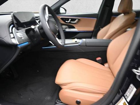 New 2026 Mercedes-Benz E 350 4MATIC Sedan image 8