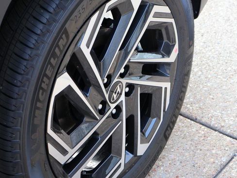 New 2026 Hyundai Tucson Limited image 42