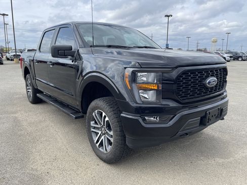 Used 2023 Ford F150 XL w/ STX Appearance Package image 2