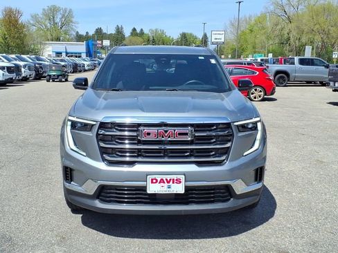 Used 2025 GMC Acadia Elevation AWD/4WD image 9