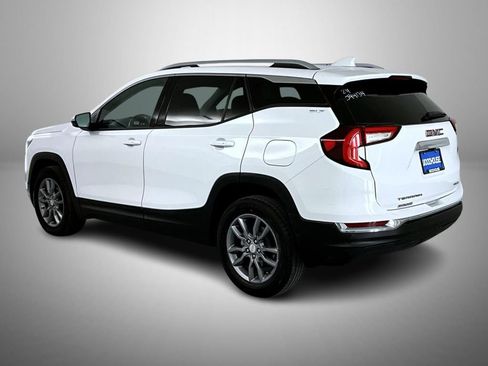 Certified 2024 GMC Terrain SLT image 7