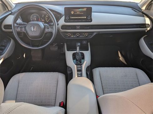 Used 2024 Honda HR-V LX image 11