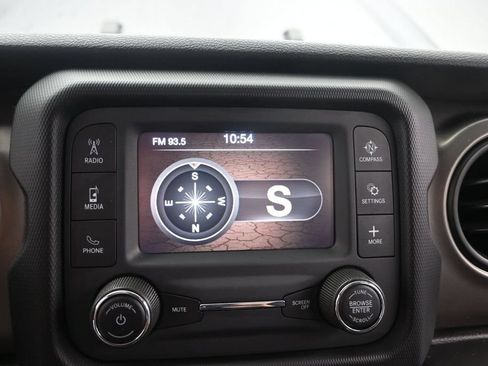 Used 2020 Jeep Wrangler Unlimited Sport S AWD/4WD image 25