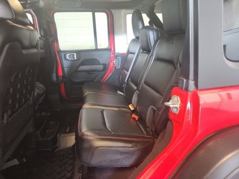 Used 2020 Jeep Wrangler Unlimited Rubicon w/ Dual Top Group image 11