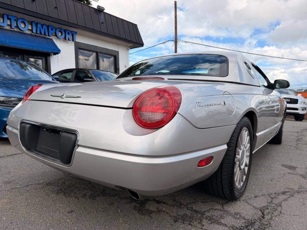 Used 2004 Ford Thunderbird RWD image 9